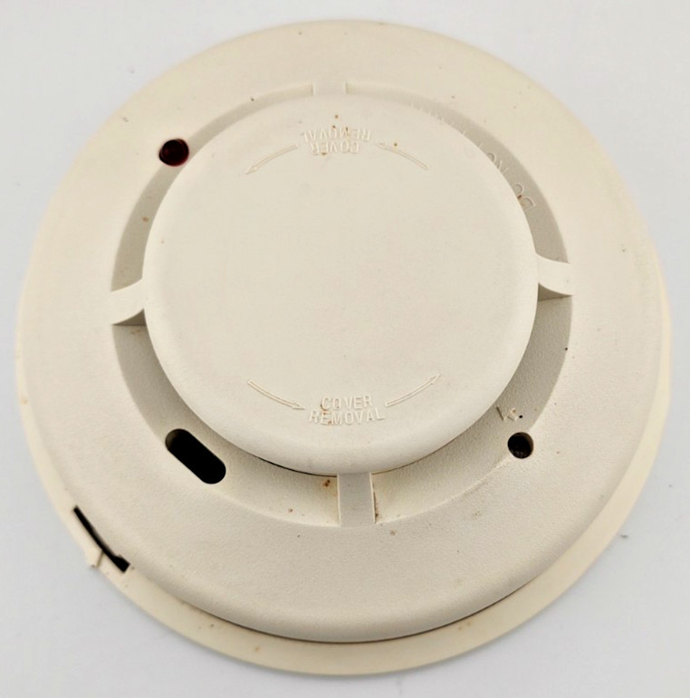 System Sensor 2112/24S Fire Alarm Photoelectric Smoke Detector Head