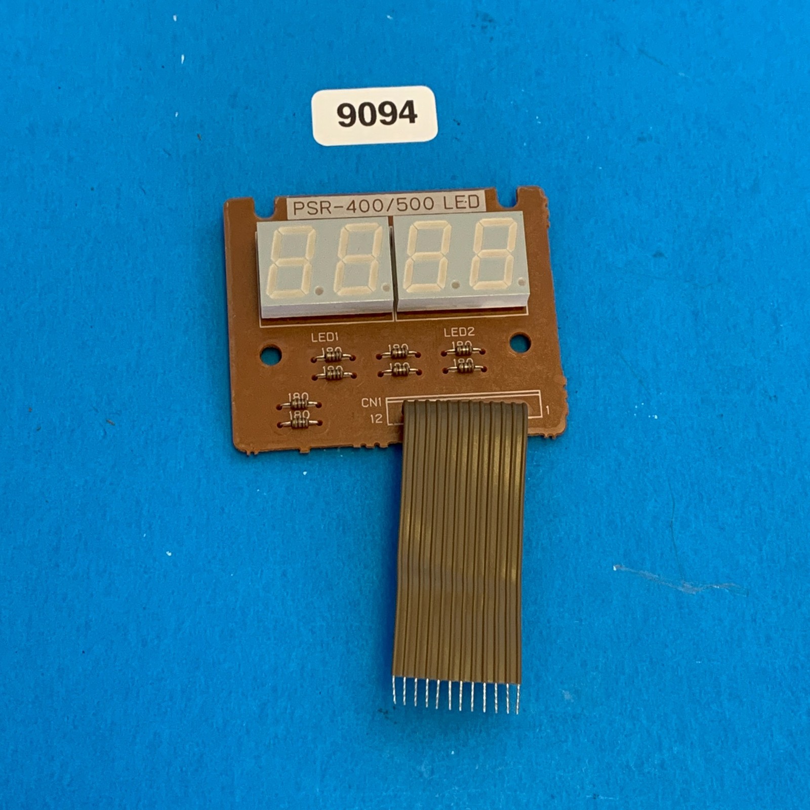 YAMAHA PSR-500 Keyboard Used Replacement Part: Display Light Circuit Board XJ417