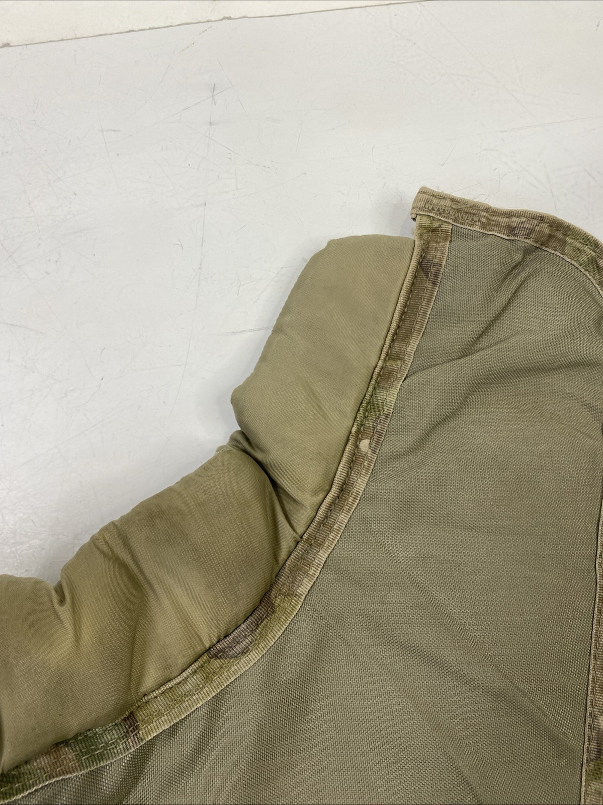 Improved Outer Tactical Vest Yoke/ Collar Assembly Multicam Front Medium (K3)