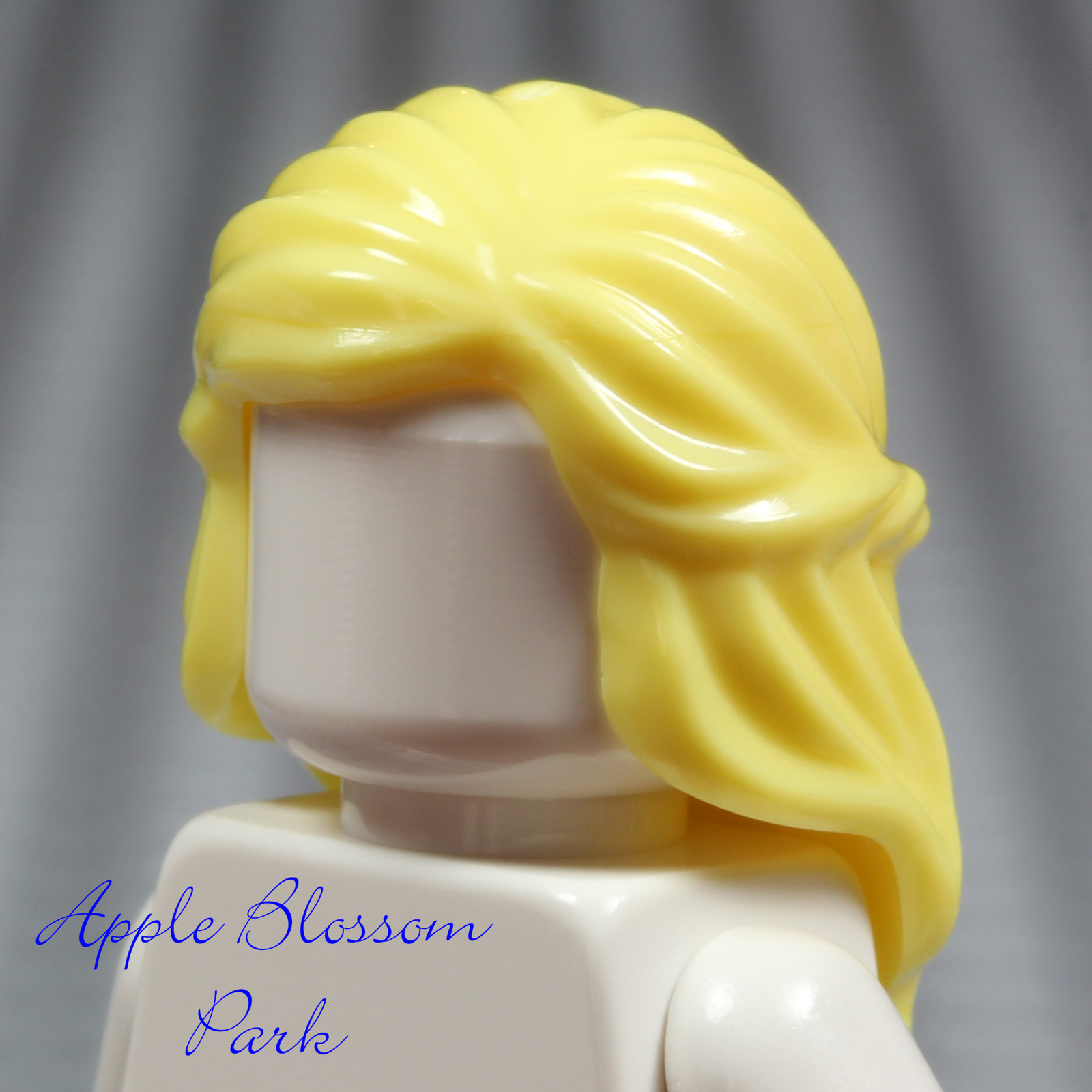 NEW Lego Female Minifig Yellow BLONDE HAIR Long Princess Braided Girl Head Gear