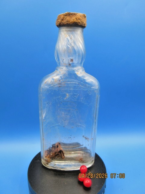 Old Mr Boston Liquor Bottle 1950's Li