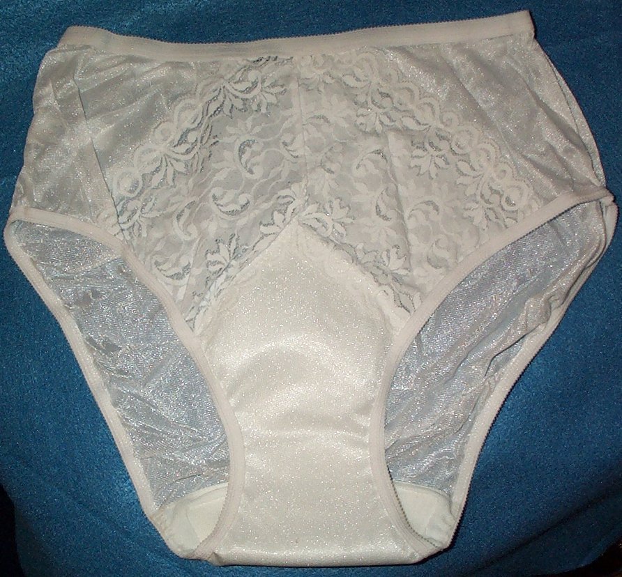 2 Pair Womens Size 9 Incontinence Lace Frt Nylon XL Pantie White Color USA Made