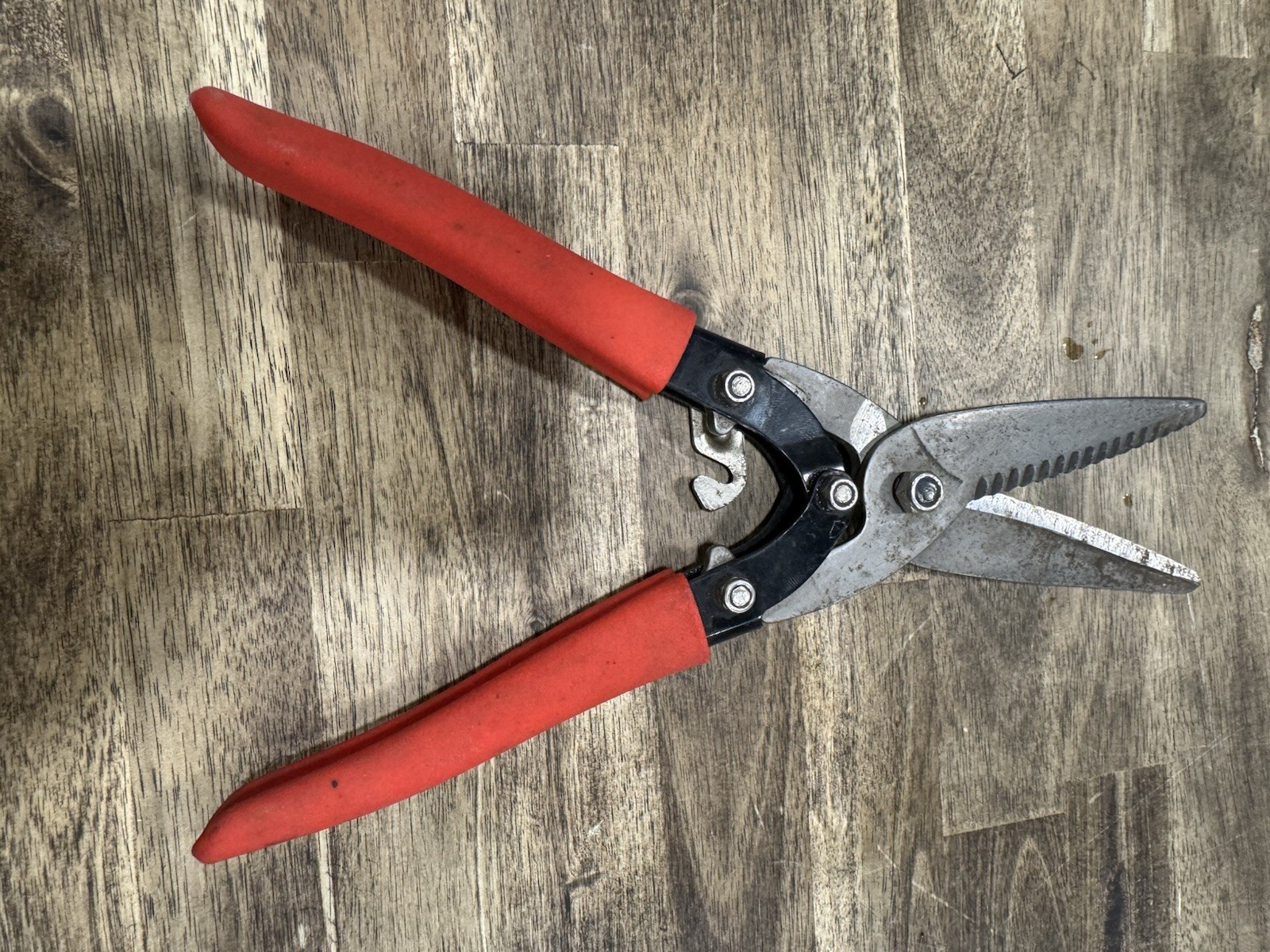 Aviation Snips