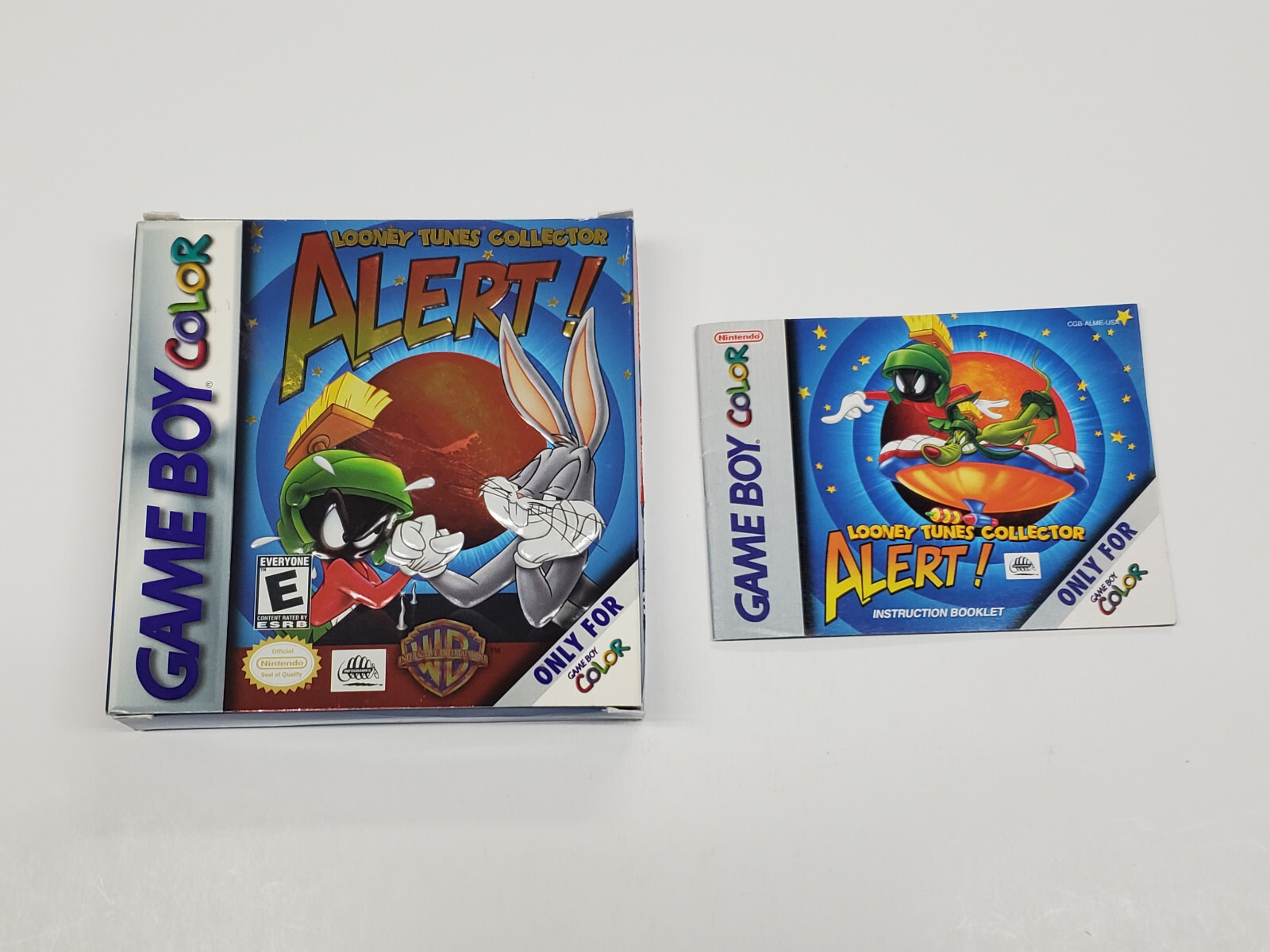 Looney Tunes Collector Alert! Authentic Nintendo Game Boy Color Box & Manual *