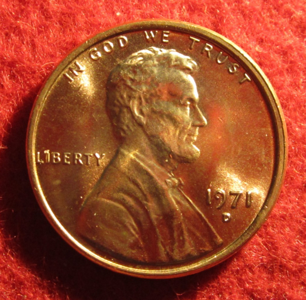 1971 D Lincoln Memorial Cent/Penny - Uncirculated - Red - Actual Coin C1224