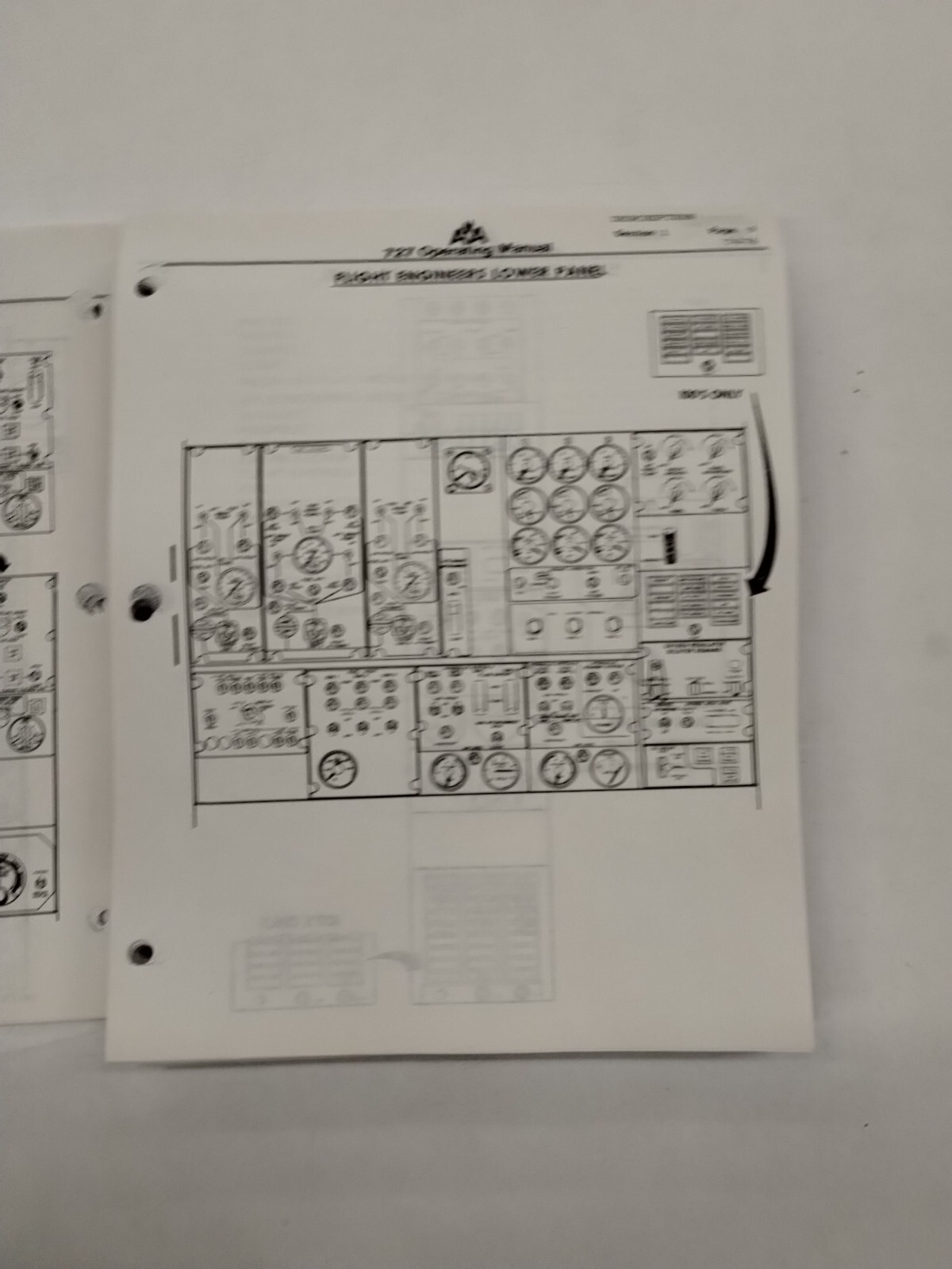 American Airlines 727 Operating Manual 1977-Copy