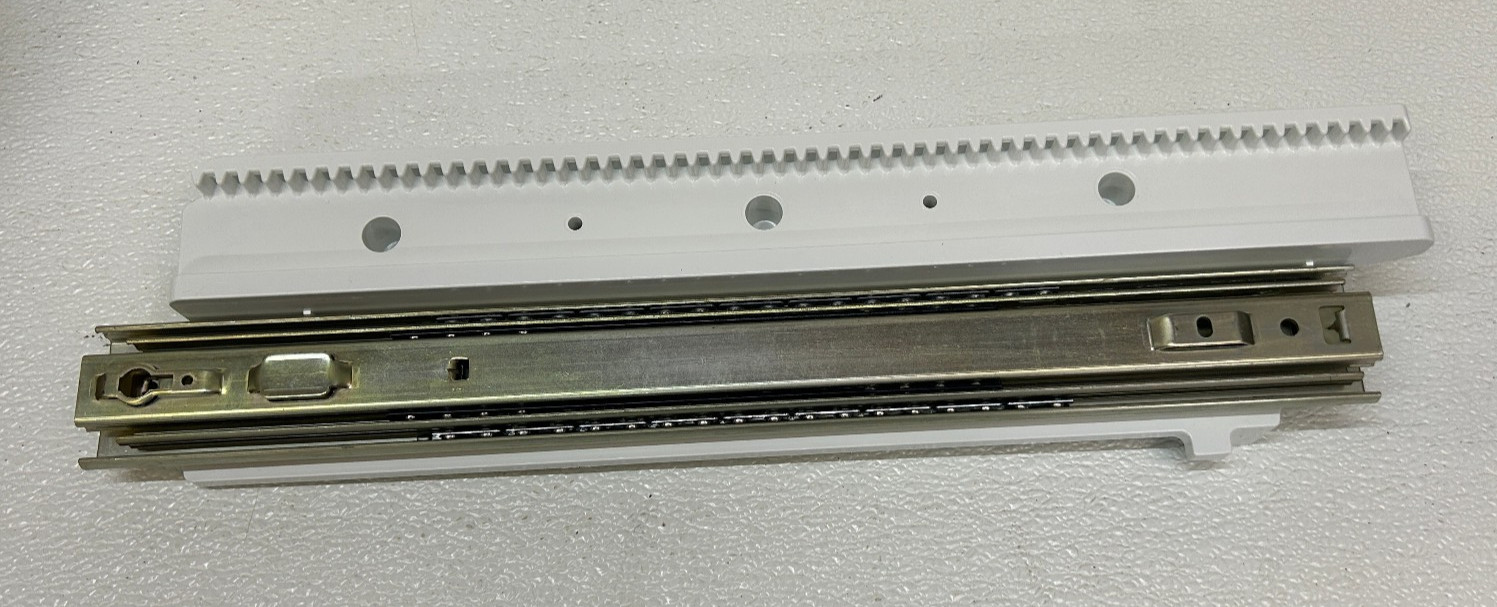 GE  Refrigerator Freezer Drawer Slide Rail WR72X10298 WR49X20767