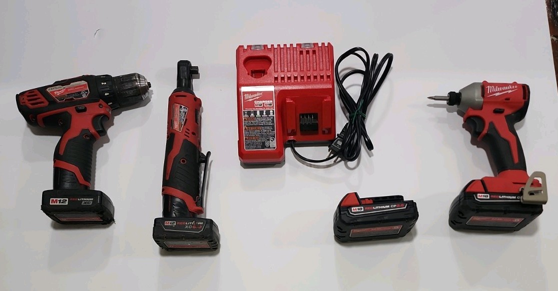 Milwaukee M18 & M12 Combo Set