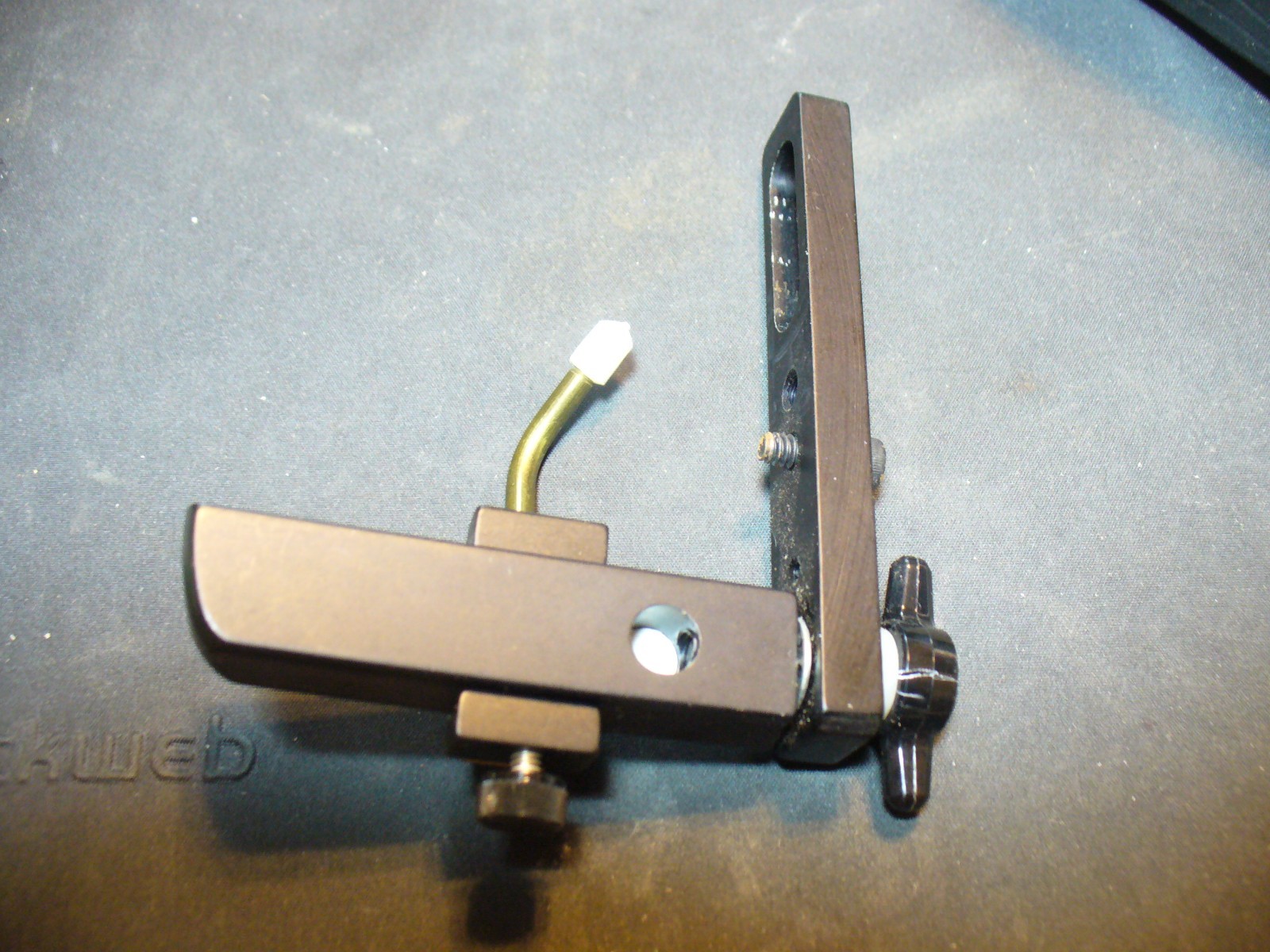 VINTAGE MARTIN FAST TRACK ARROW REST OVERDRAW LOCK MOUNT SYSTEM