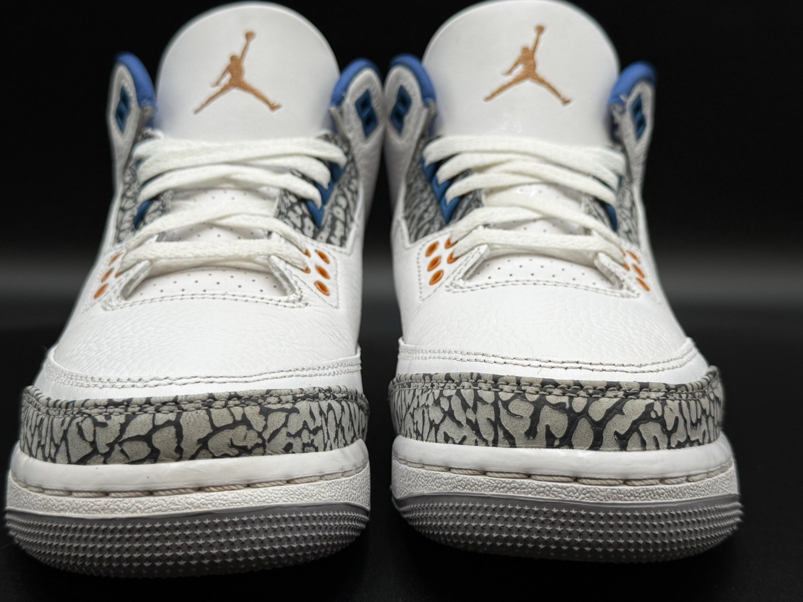 Size 8 - Jordan 3 Retro Mid Wizards shoes With Box! 🪄