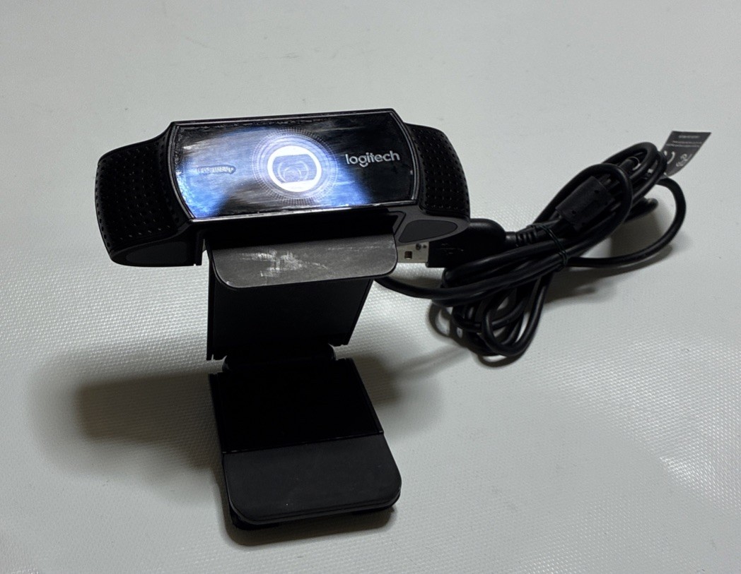 Logitech Logi HD 1080p USB Webcam (V-U0028, 860-000527)