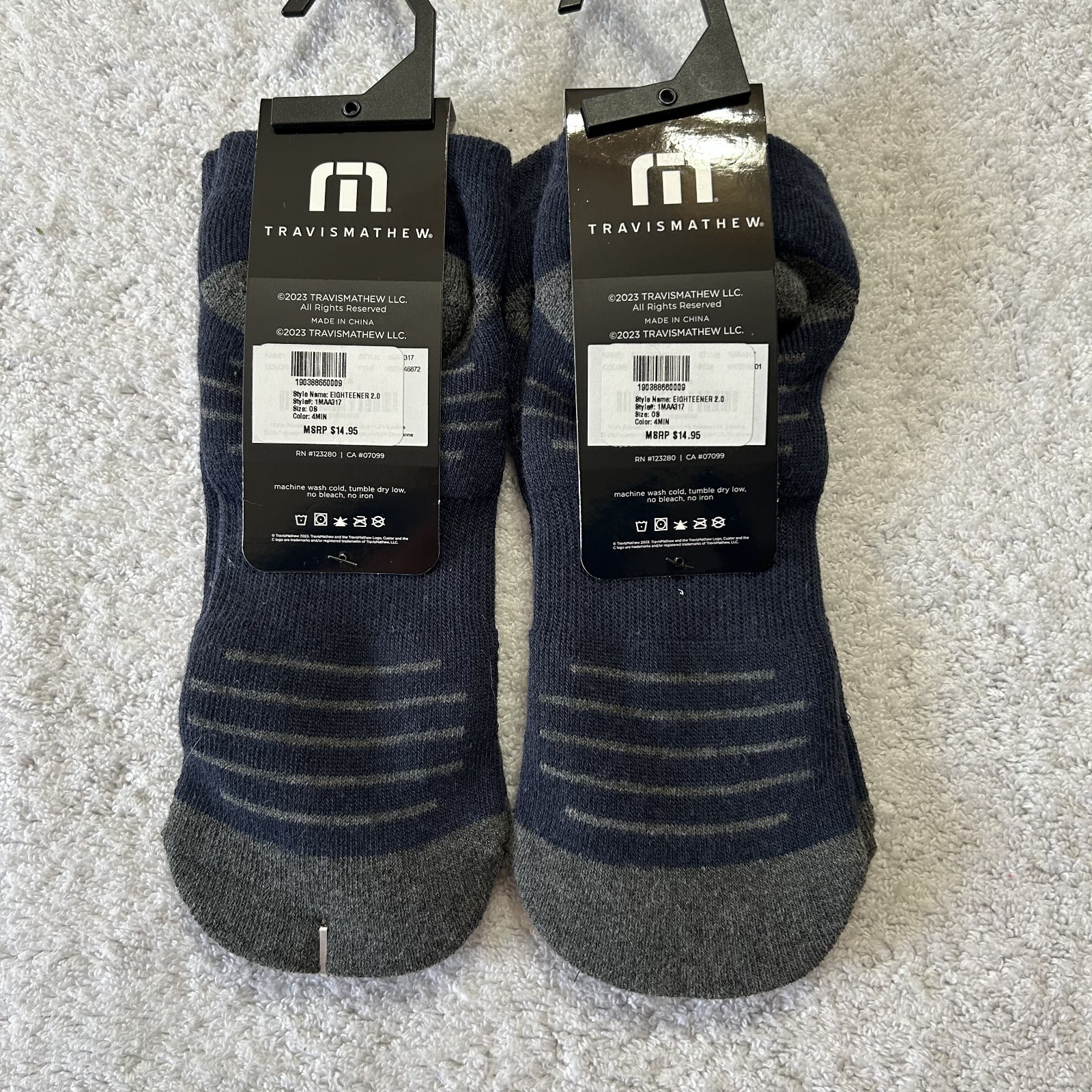 Travis Mathew Mens Size OS Blue Gray Eighteener 2.0 Socks 2 Pack