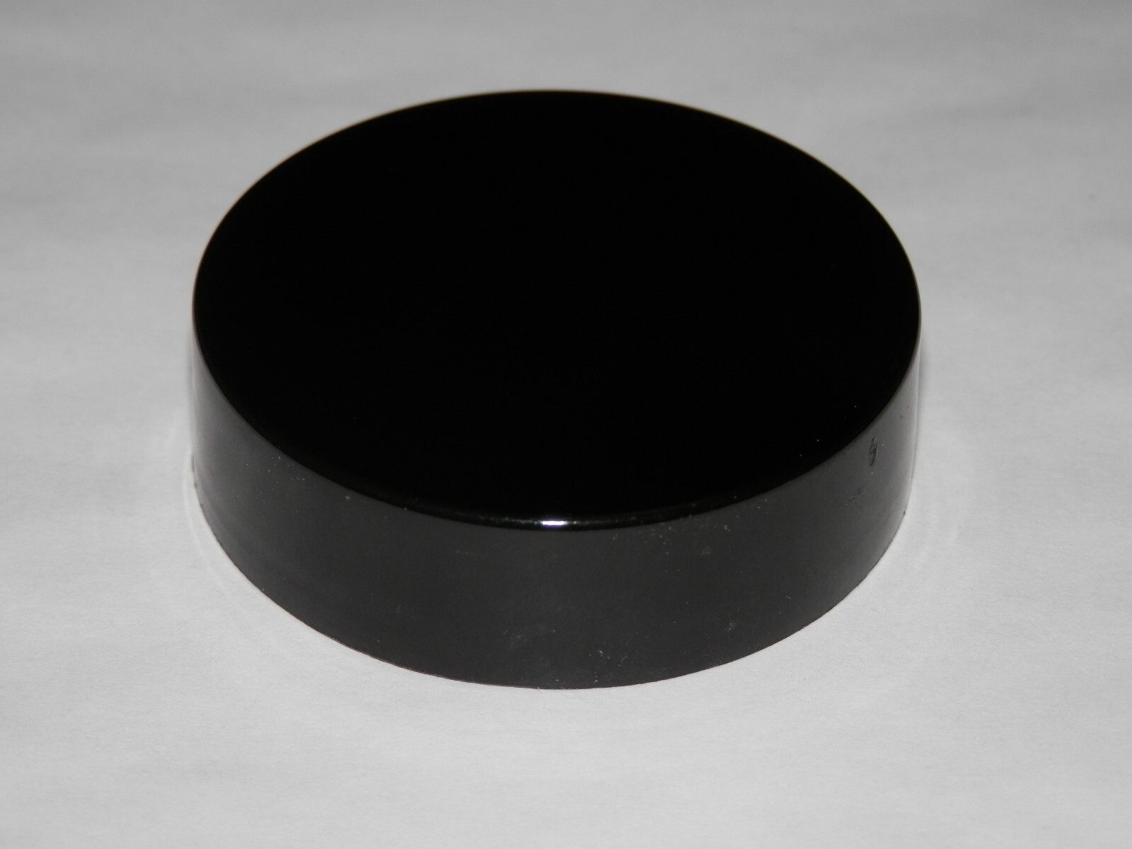 PLASTIC SCREW CAPS 12 BLACK 38/400 FITS GALLON GLASS JUGS & HALF GAL GROWLERS