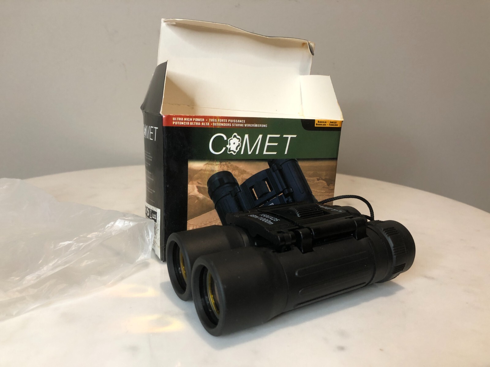 Comet Ultra High Power Compact Binoculars 15X25 98m/1000m