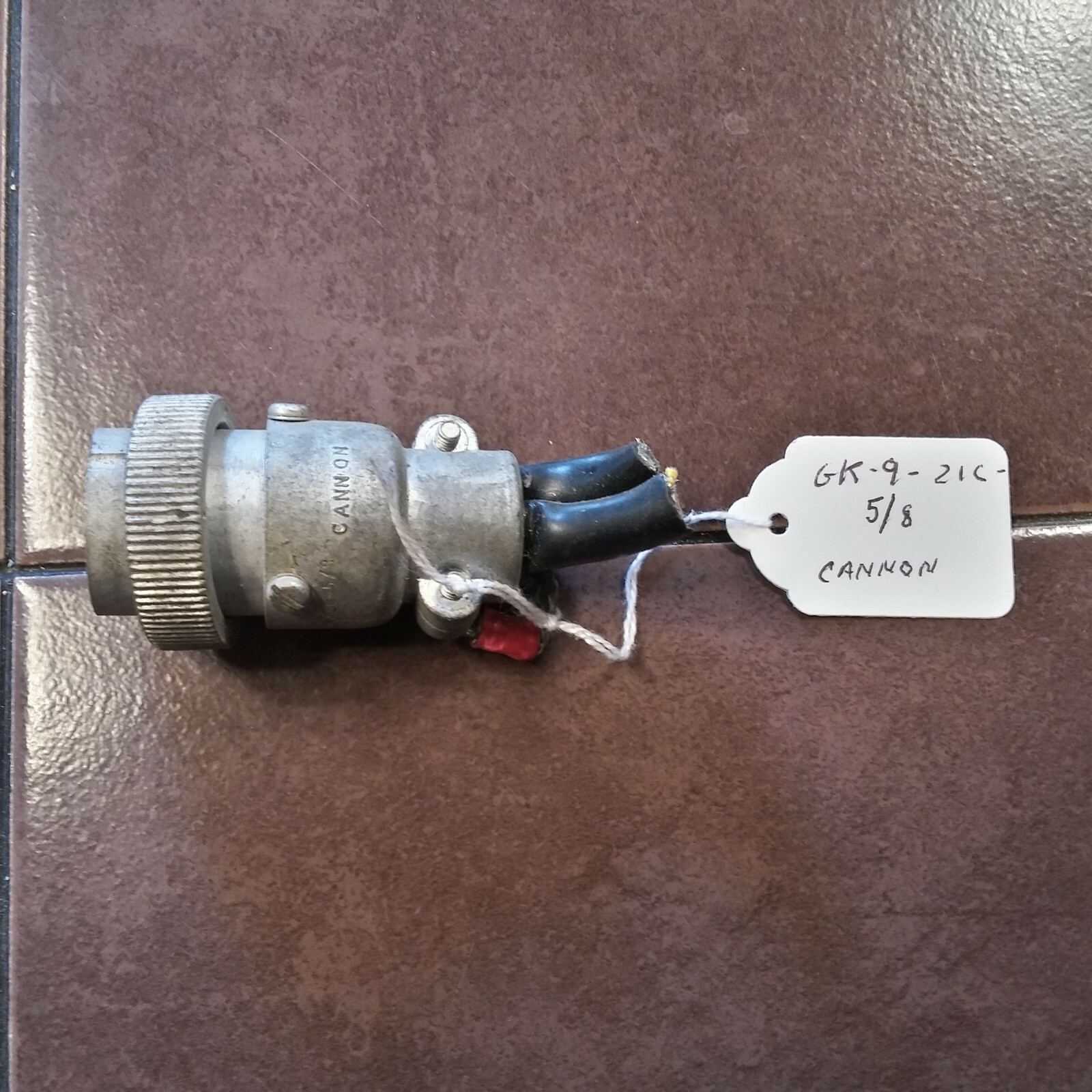 Cannon GK-9-21C-5/8 Connector