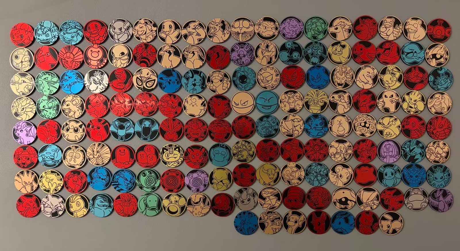 Pokemon TCG Lot of 10x  Plastic medal Chinese 151(No Duplicates)