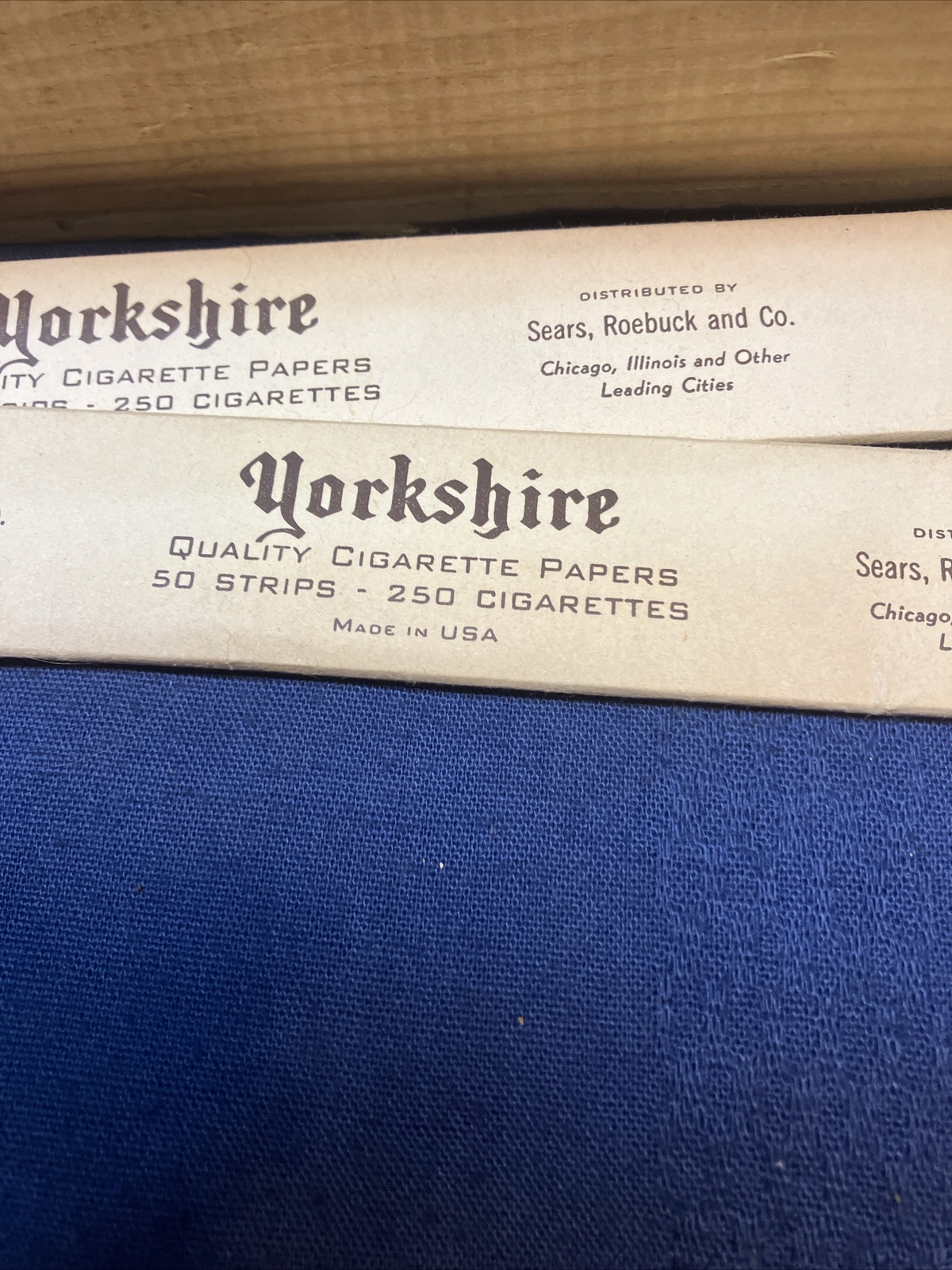 V Master Cigarette Maker, Roller