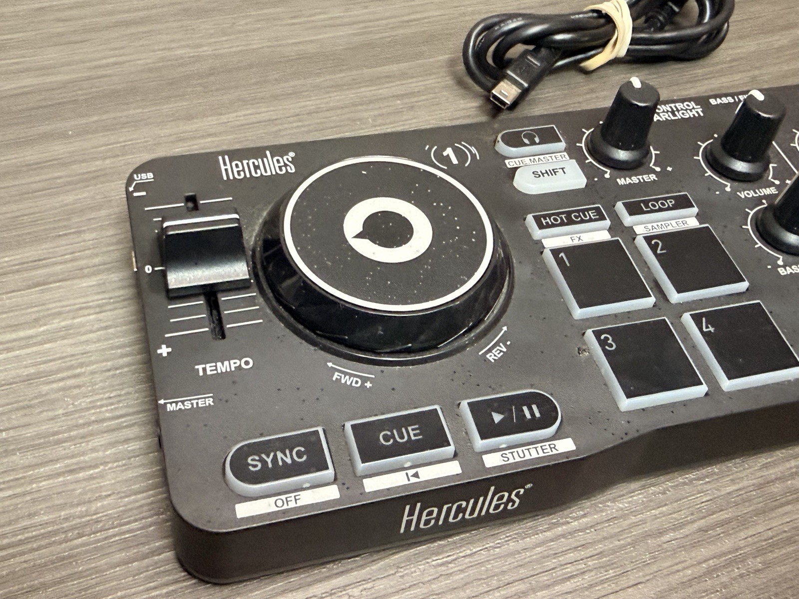 Serato Hercules DJControl Starlight USB DJ Controller