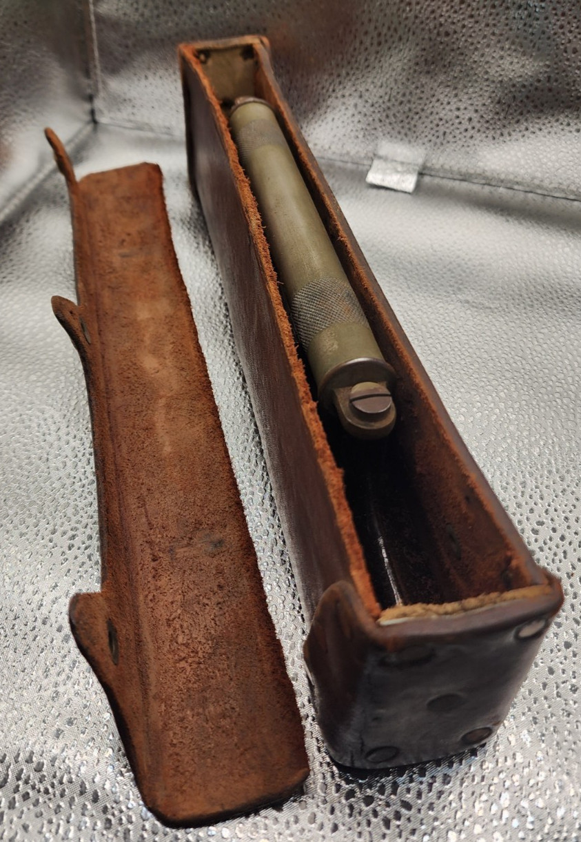 Vintage Starrett No. 98 Precision Machinists Level 12" 98-12 with leather case