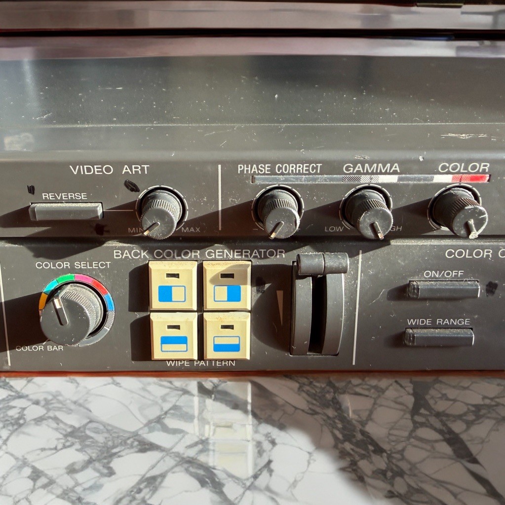 PAL Sony XV-C700 Video Multi Color Corrector - TESTED