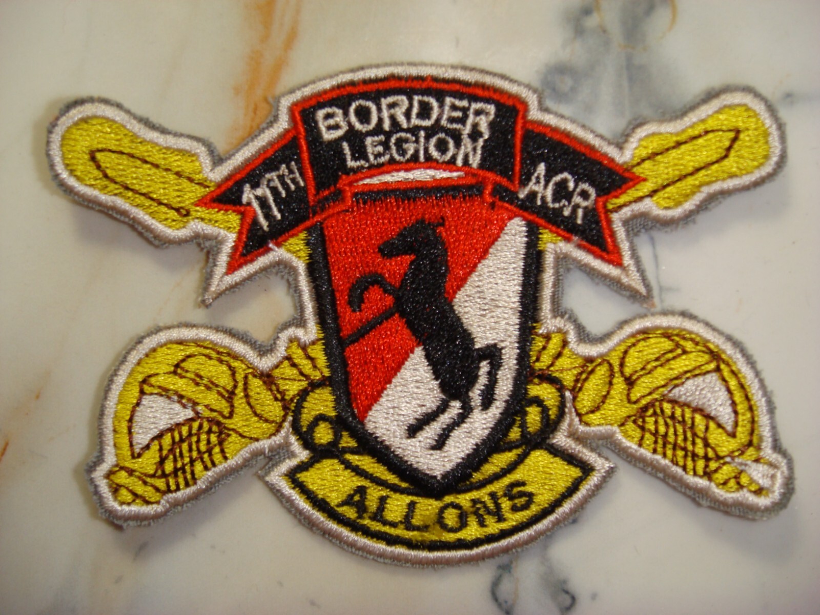 US 11th ARMORED CAVALRY RGT BORDER LEGION ALLONS, VIETNAM WAR PATCH