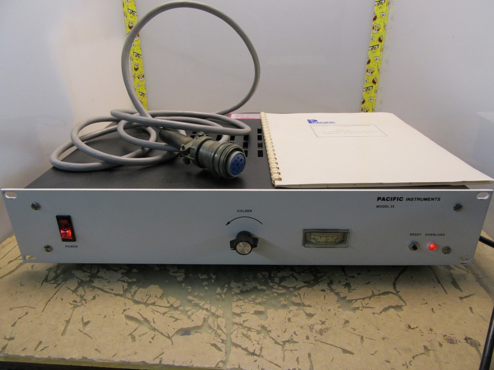 Pacific Instruments model 33 power supply/temperature controller [3*C-15]