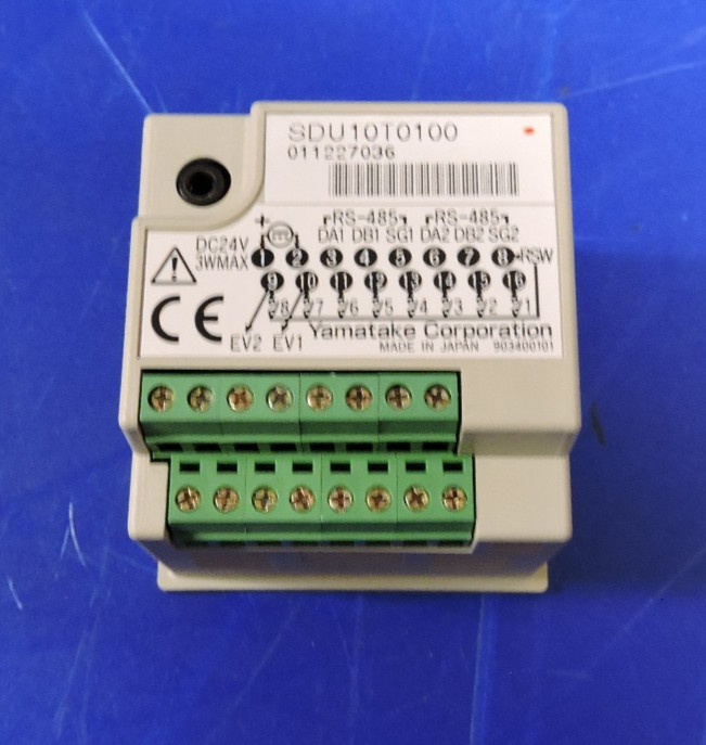 Yamatake SDU10 Temperature Controller SDU10T0100 "FAST FREE SHIPPING"