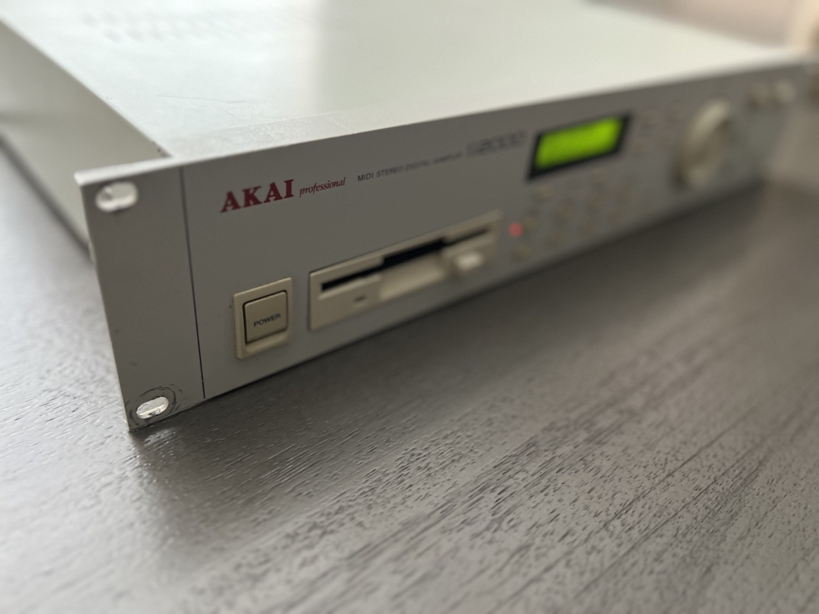 Akai S2000 MIDI Stereo Digital Sampler 1995