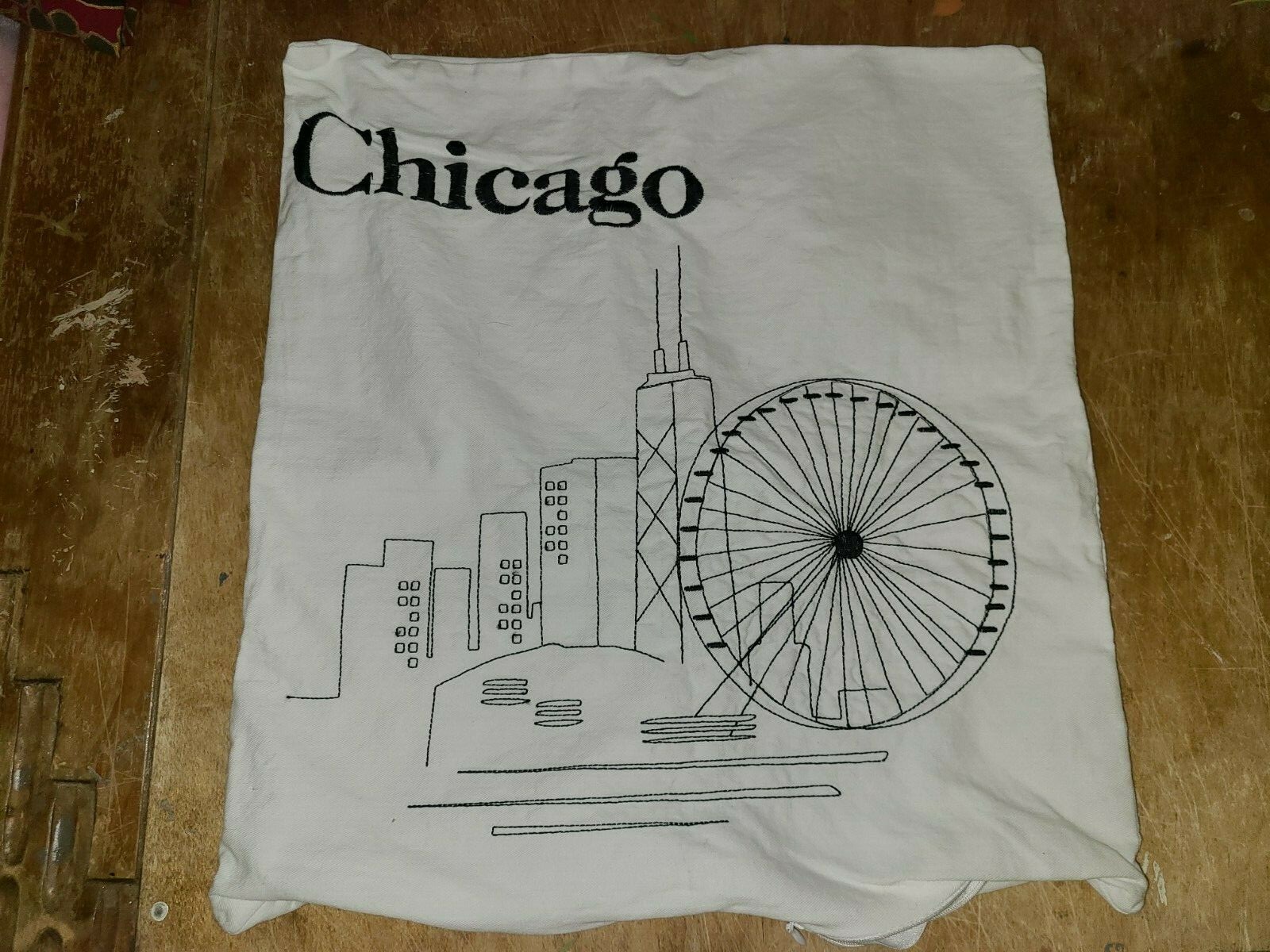 Alamode Home "Chicago" 16" Pillow Cover