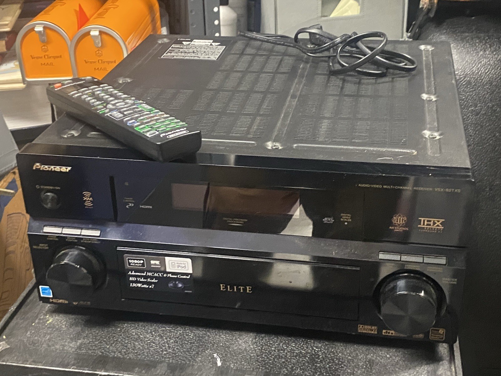 Pioneer Elite VSX-82TXS Receiver, WITH REMOTE bundle
