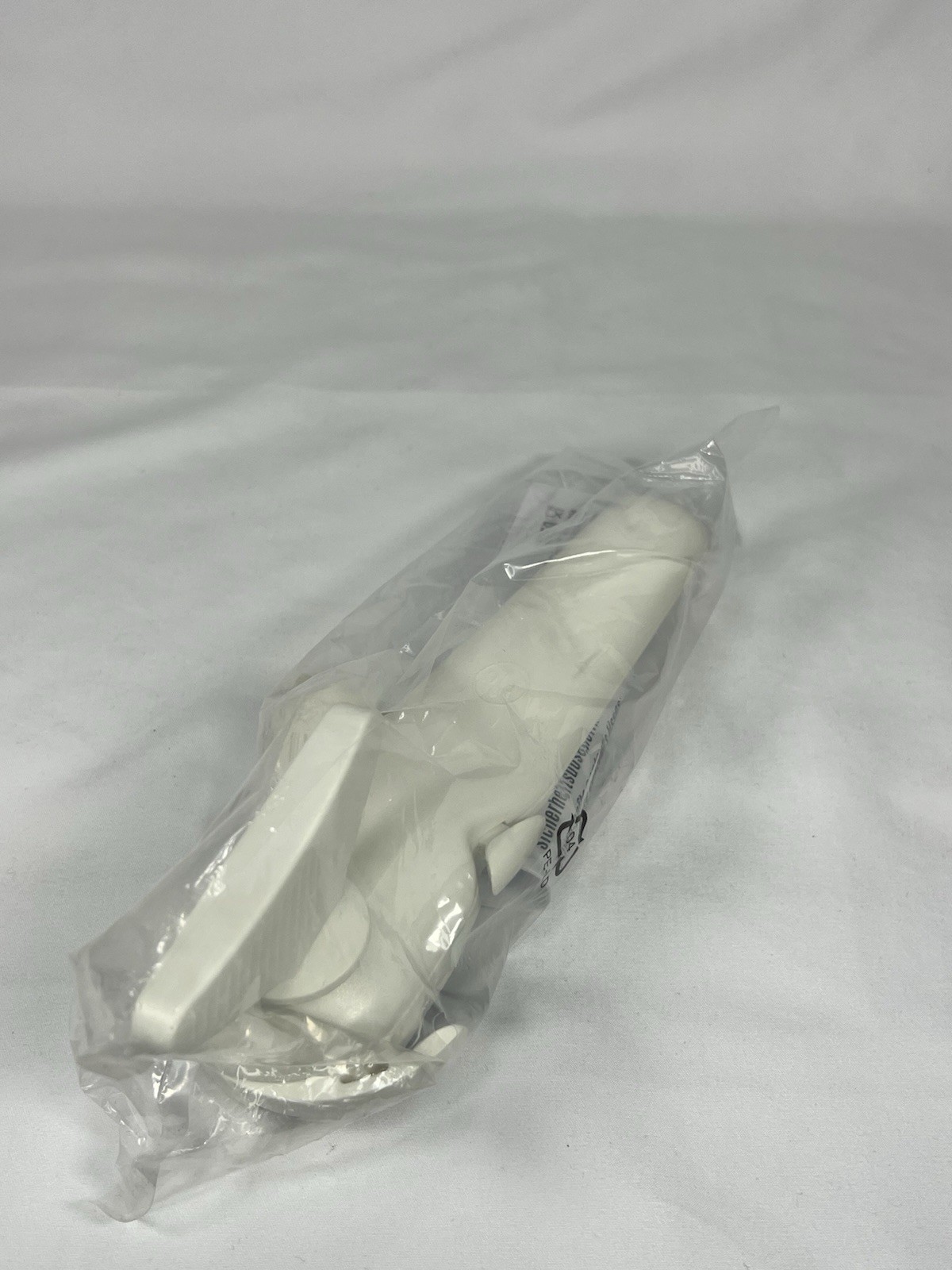 Brand New pamperchef smooth edge can opener #2759