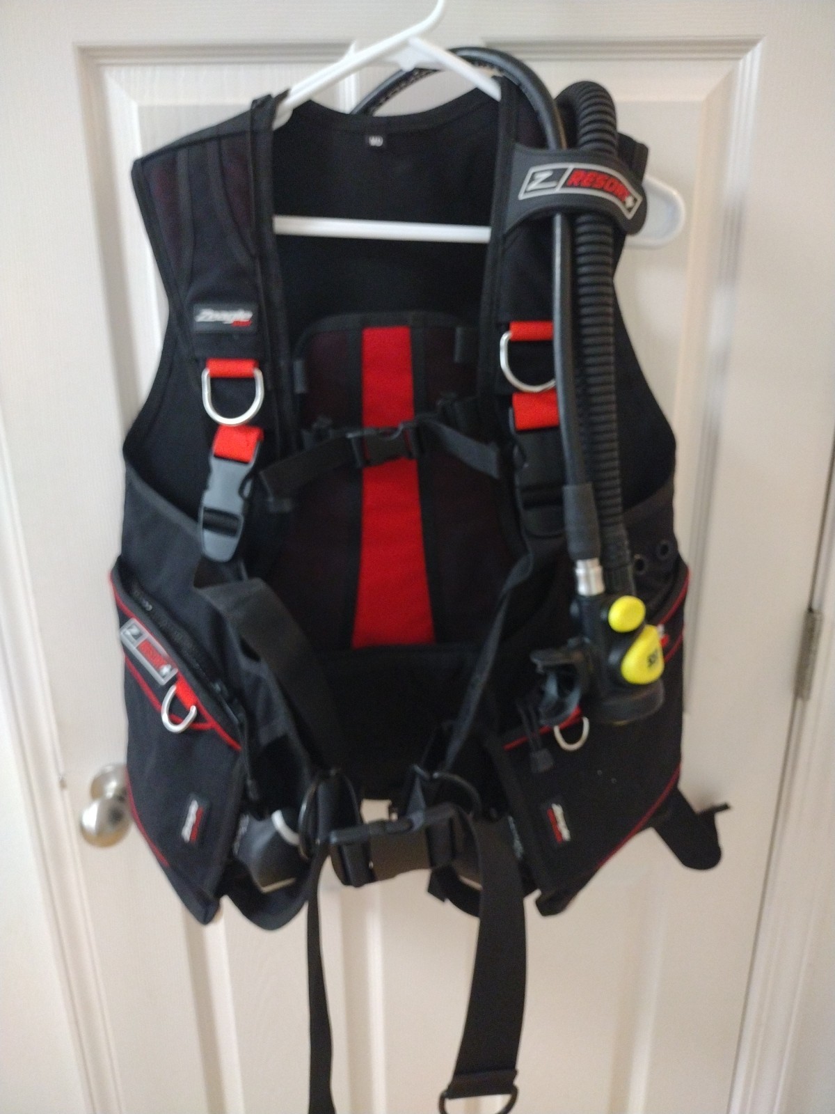 Zeagle Resort+ BCD Scuba Diving Jacket style Med With Atomic SS1