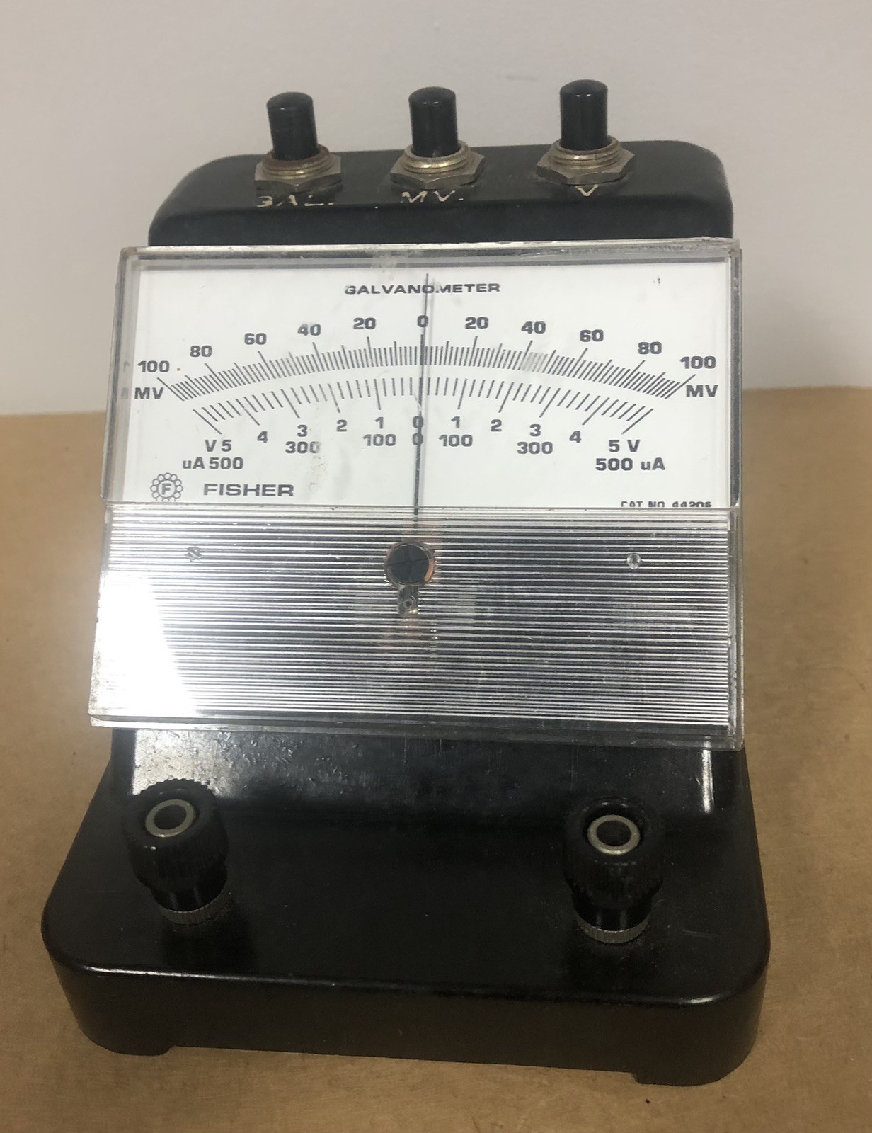 Vintage FISHER BENCH METER  DC MICROAMPERES GALVANOMETER 0-100 MODEL 44206