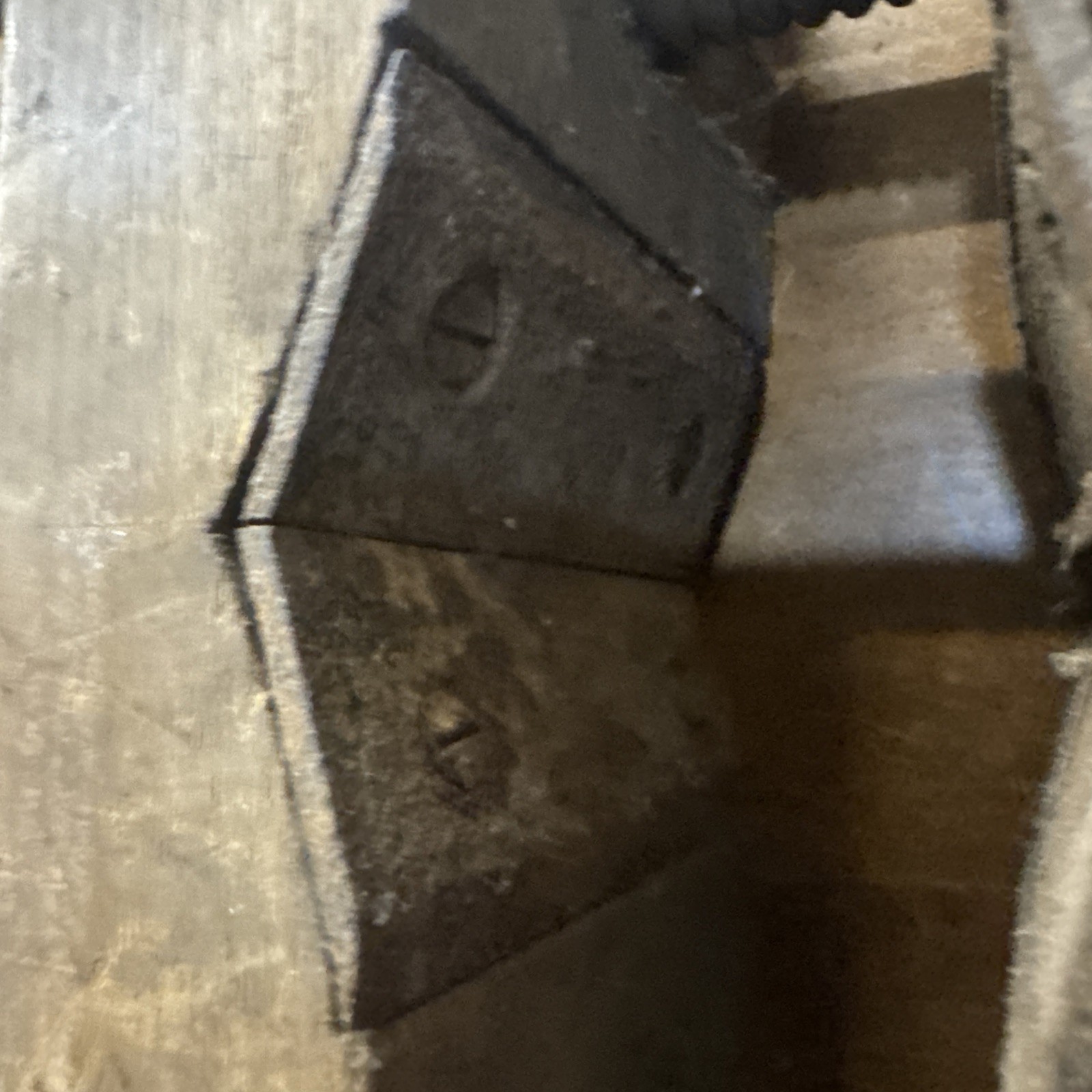wooden dowel-making plane "witchet" or "widget"
