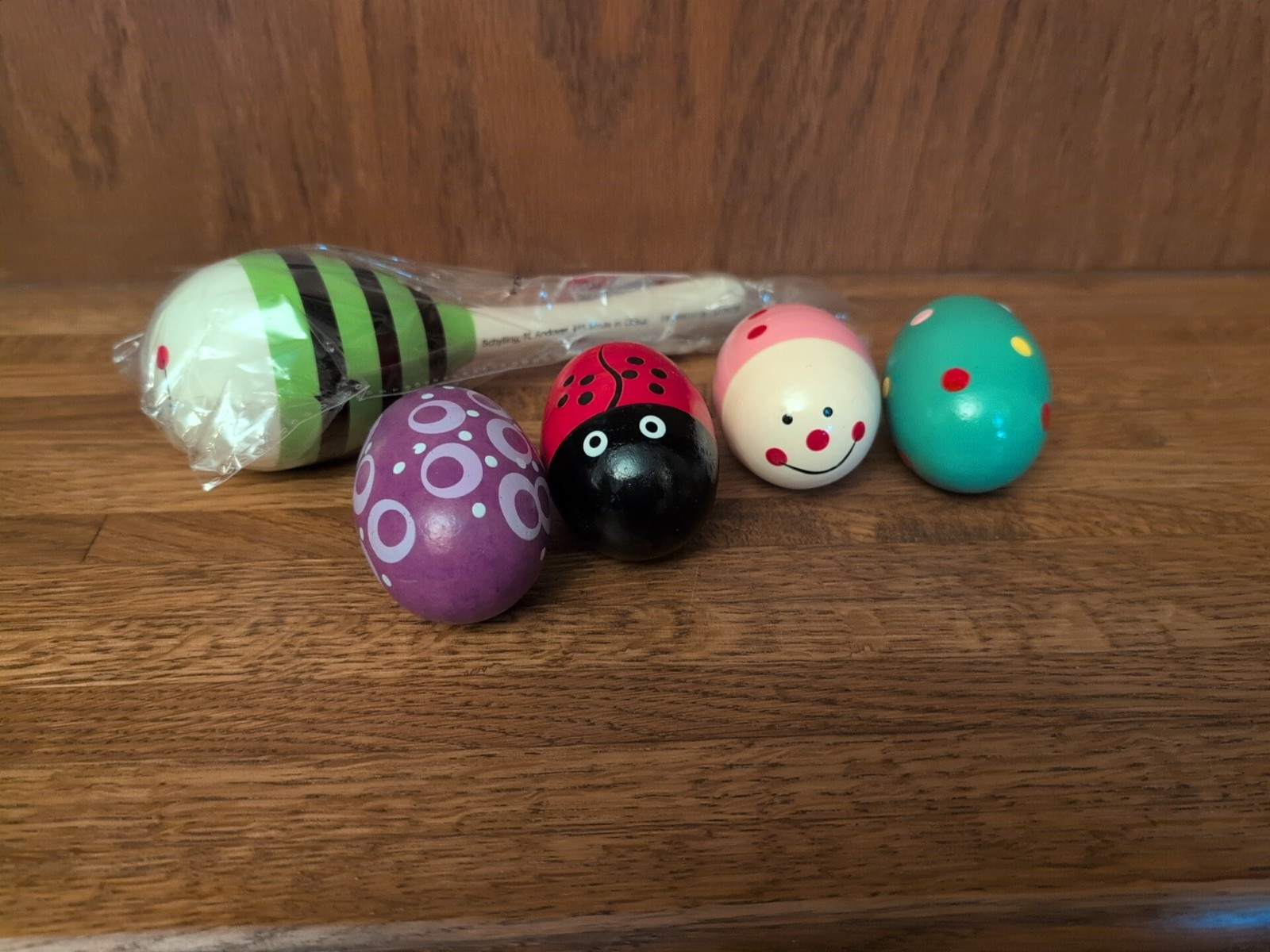 Wooden Percussion Childrens Musical Shaker Eggs Maracas Lot of 5 Colorful Toys