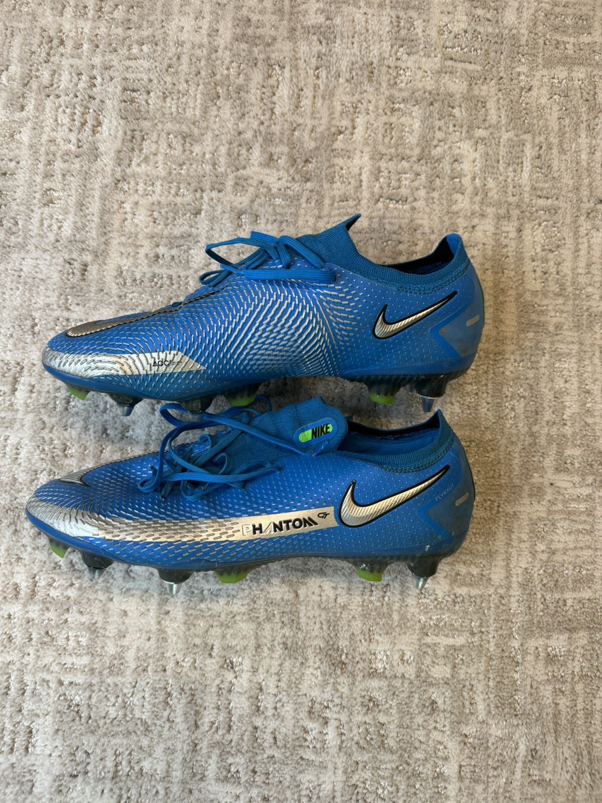 nike phantom elite size 10.5