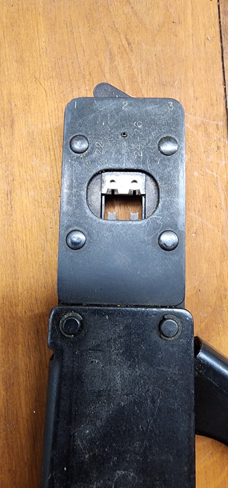AMP 90328-1 HAND CRIMPING TOOL 22, 24-26