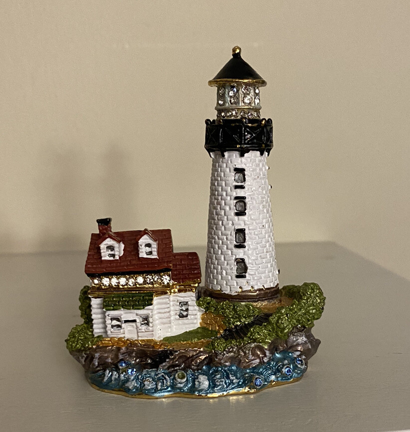 Jere jeweled lighthouse trinket box