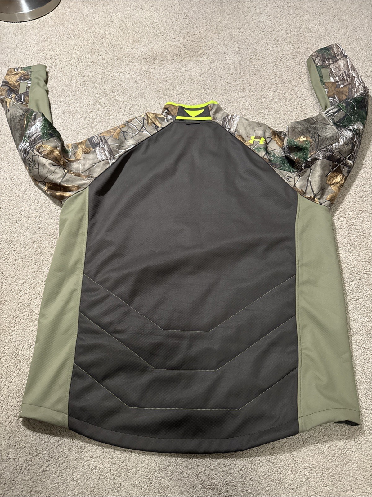 Under Armour Scent Control Infrared Storm2 Softshell Camo Jacket Realtree 2XL