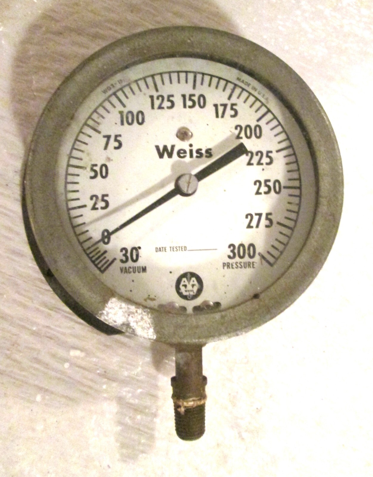 Vintage Weiss Vacuum Pressure Guage, Made in U.S.A., untested