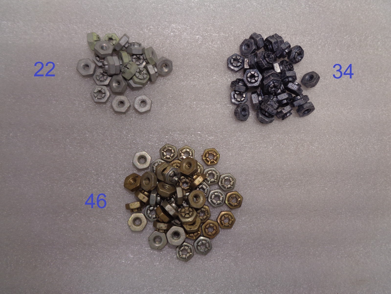 STEEL SELF-LOCKING NUTS AN365-632C / MS20365-632C SET OF 102 EA NEW (LAST ONES)