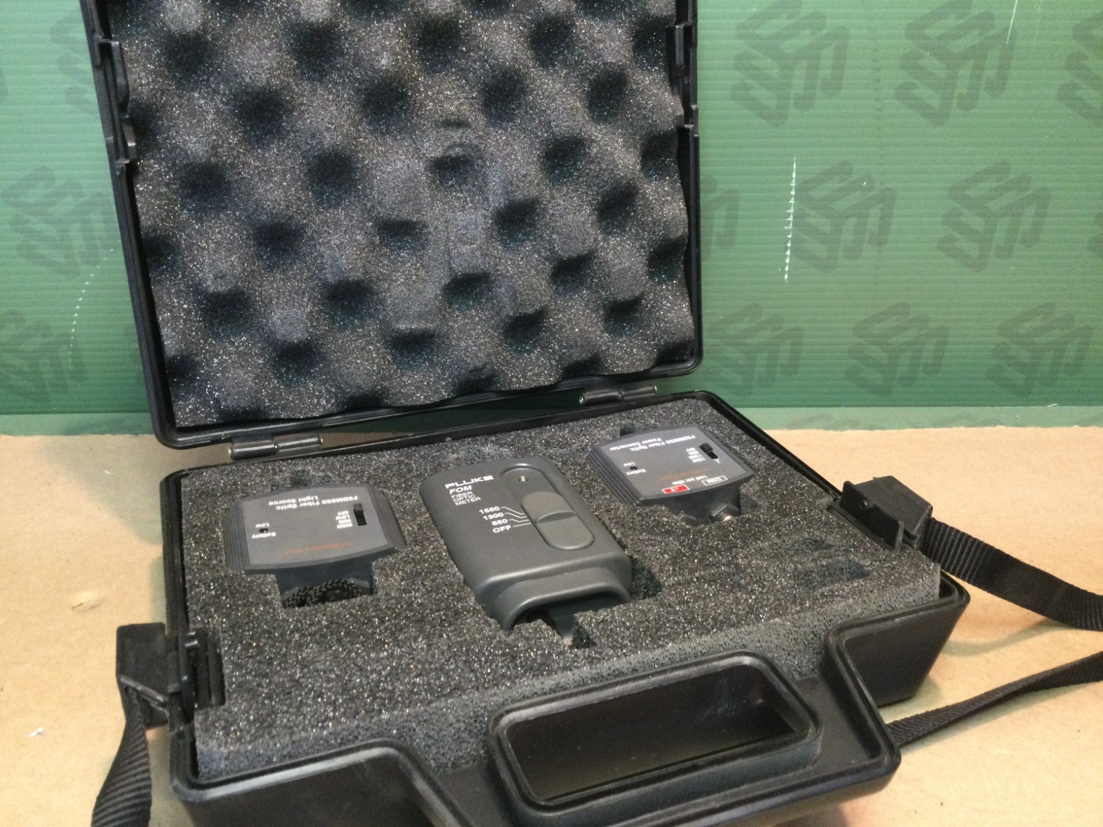 Fluke FOM Wavetek FSDM850 PSDM850 Fiber Optic Meter Light Source Test Kit Case