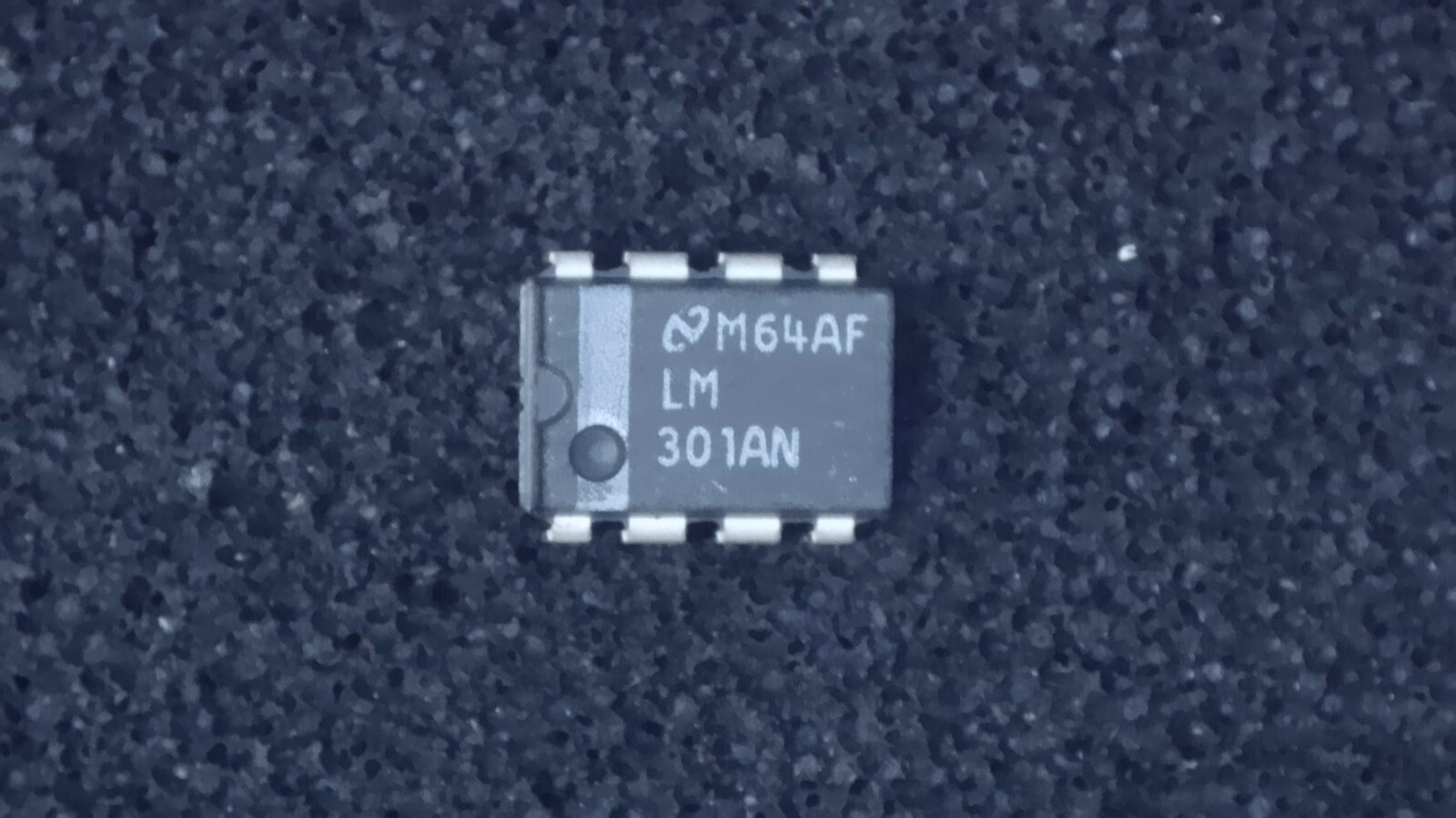 National Semiconductor LM301AN Operational Amplifier DIP8 - New