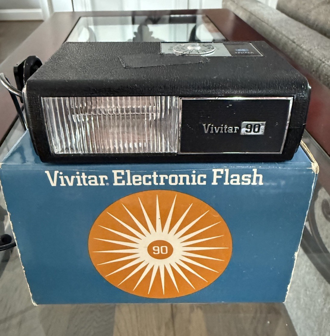Vivitar Electronic Flash 90 with Original Box (Untested)