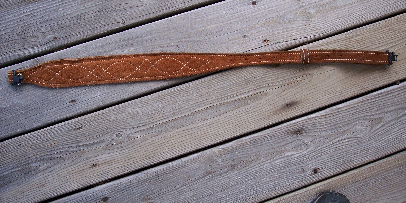 Padded Leather Rifle Sling W/Swivels