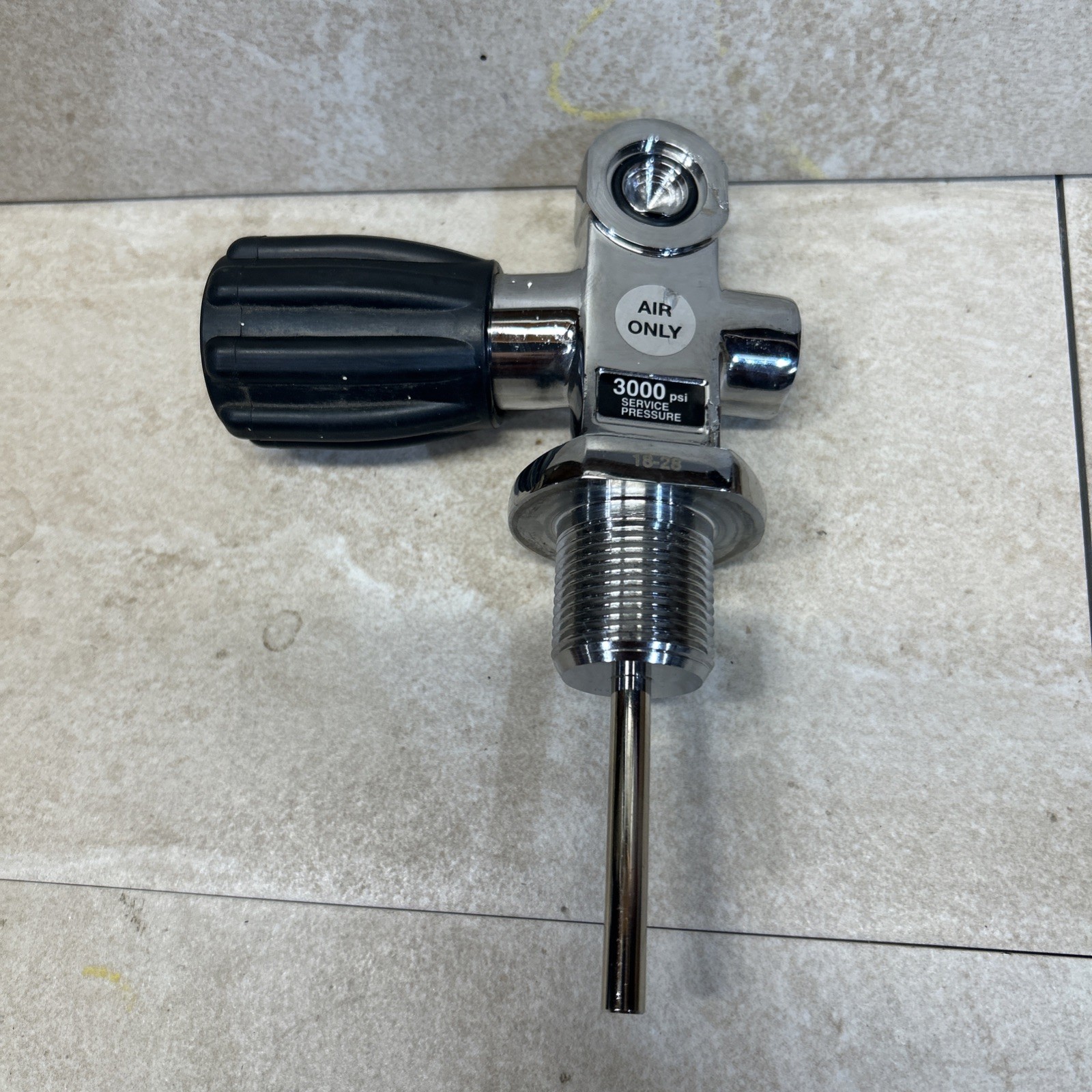 Thermo 3000 Psi Valve Scuba Diving Air Only 3/4-14 NPSM Taiwan 18-28