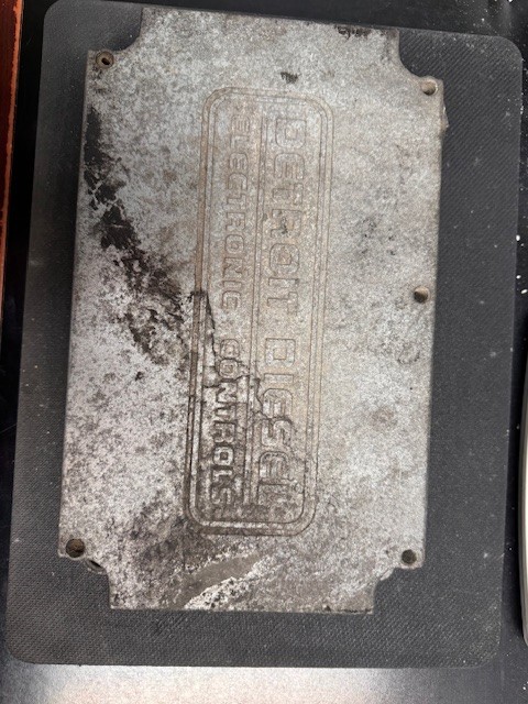 USED DETROIT DIESEL ECM-**NO CORE** PART #R23519307
