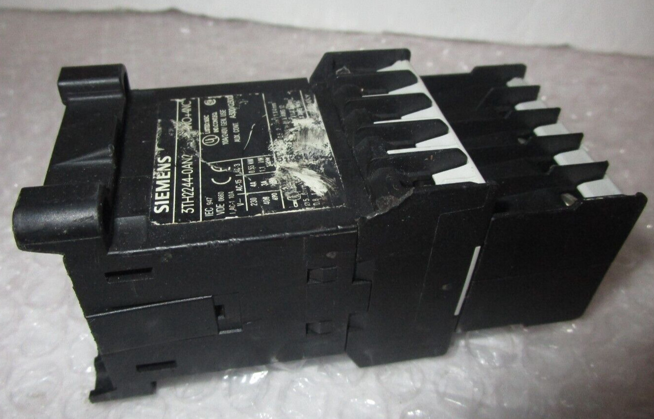 Siemens 3TH22 44-0AN2 / 3TH22440AN2 Relay