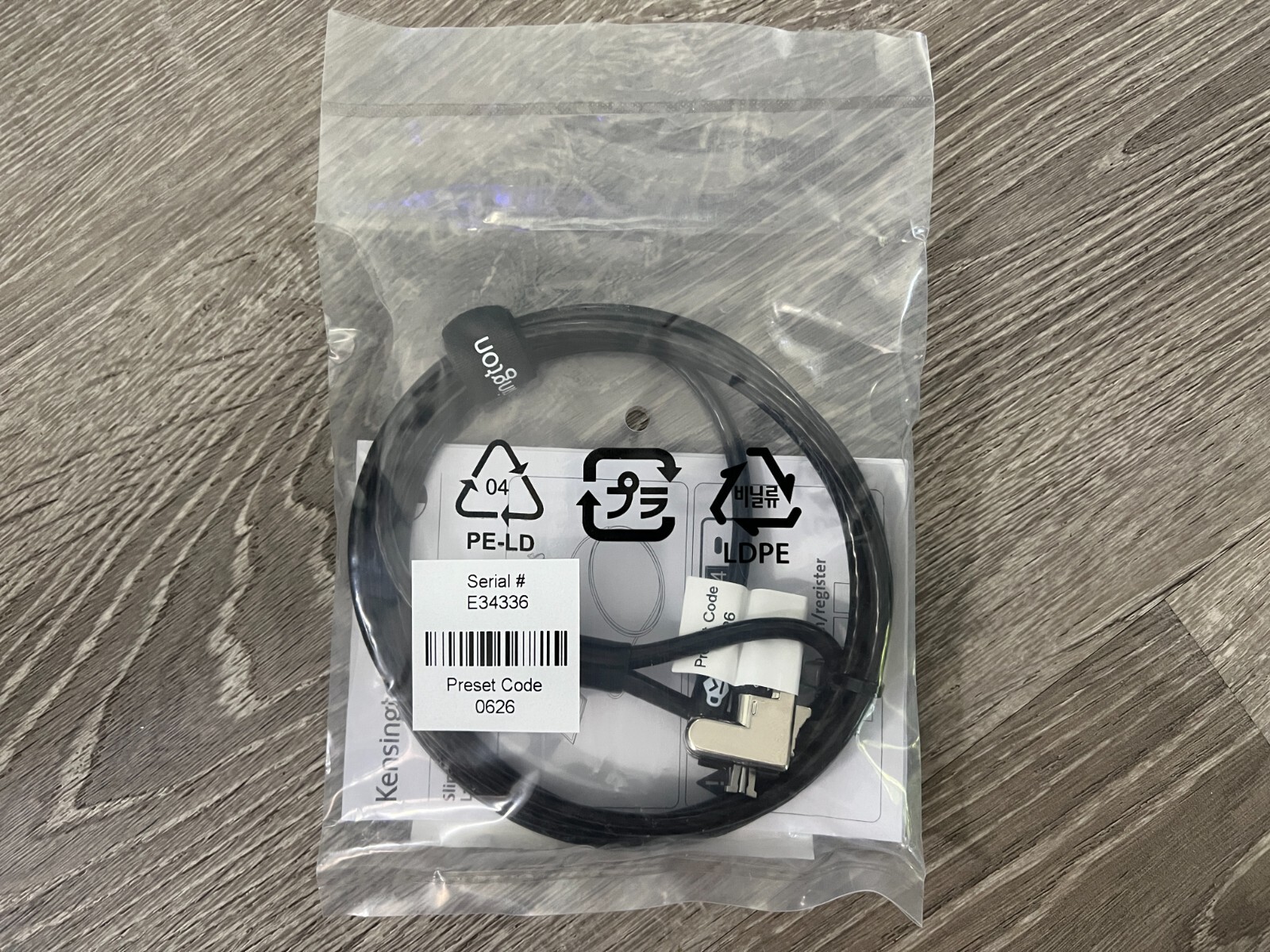 Kensington Slim NanoSave Combination Laptop Lock K60605WW