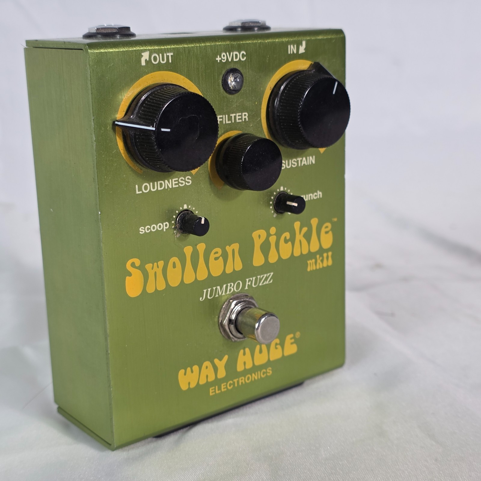 Way Huge Swollen Pickle MkIIS Jumbo Fuzz Guitar Effects Pedal WHE201 - Dunlop